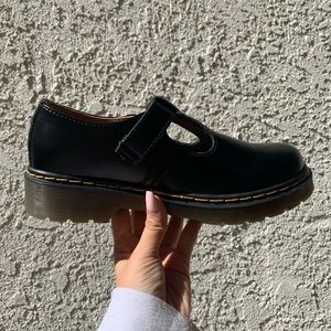 Dr. Martens black polley Oxford